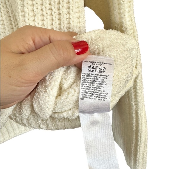 Luck Brand Women's Vanilla V-Neck Chenille Sweater - Picture 6 of 7